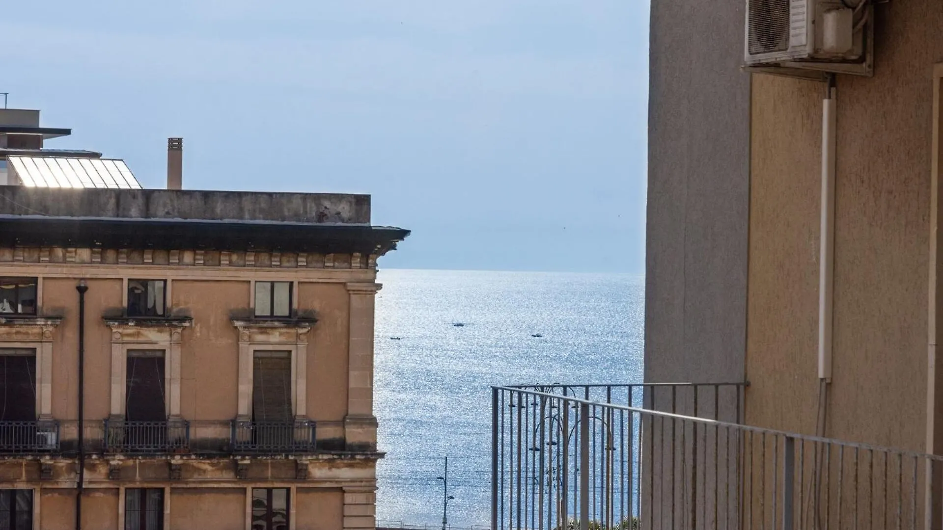 Dimora Lupo_LifeStyle B&B Aeroporto di Catania Fontana Rossa Bed & Breakfast